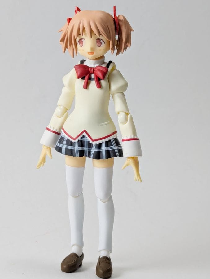 figma 魔法少女 まどか☆マギカ 鹿目まどか 2種セット 制服 ＆ 魔法少女