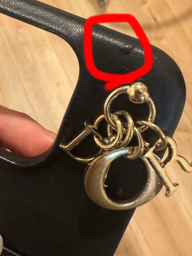 最終値下げ❤️Lady Dior iPhone 15 Pro ケース