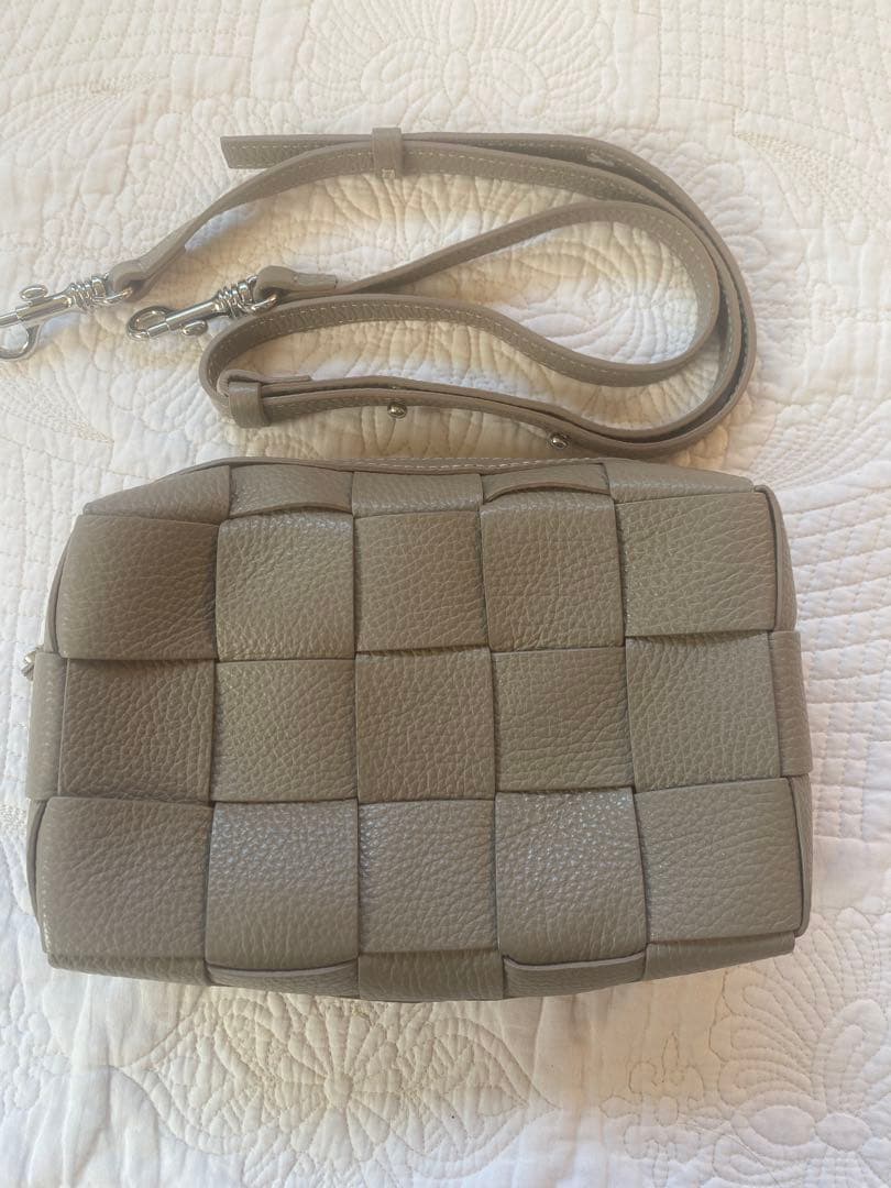 未使用級イアクッチ ベルタXS ショルダー