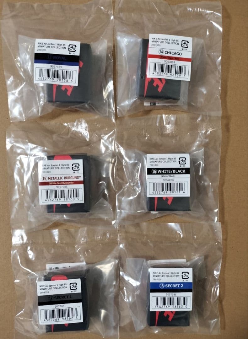 S*u様 オンライン版NIKE Air Jordan MINIATURE 全18
