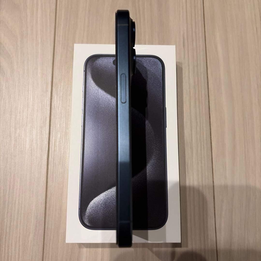 iPhone 15 pro ブルーチタニウム 128GB