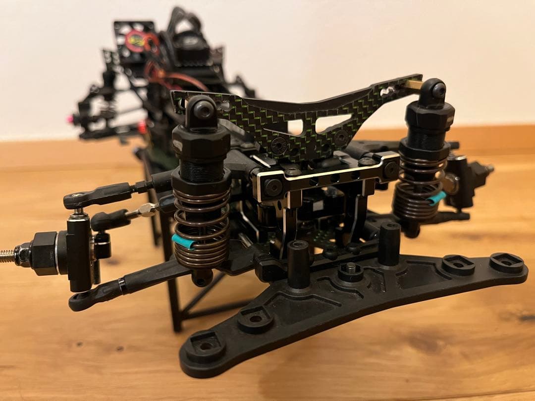 こ*ん様 sakura d5mr グリーンカーボンシャーシ