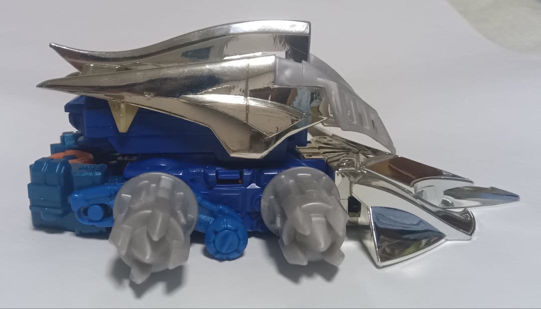 バンダイ クラッシュギア メッキバージョン マッハヴィクトリー bqndai