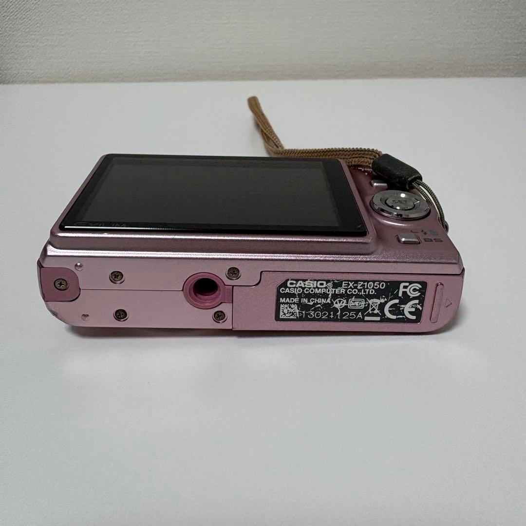 【動作良】CASIO エクシリムEX-Z1050 充電器付き ピンク コンデジ