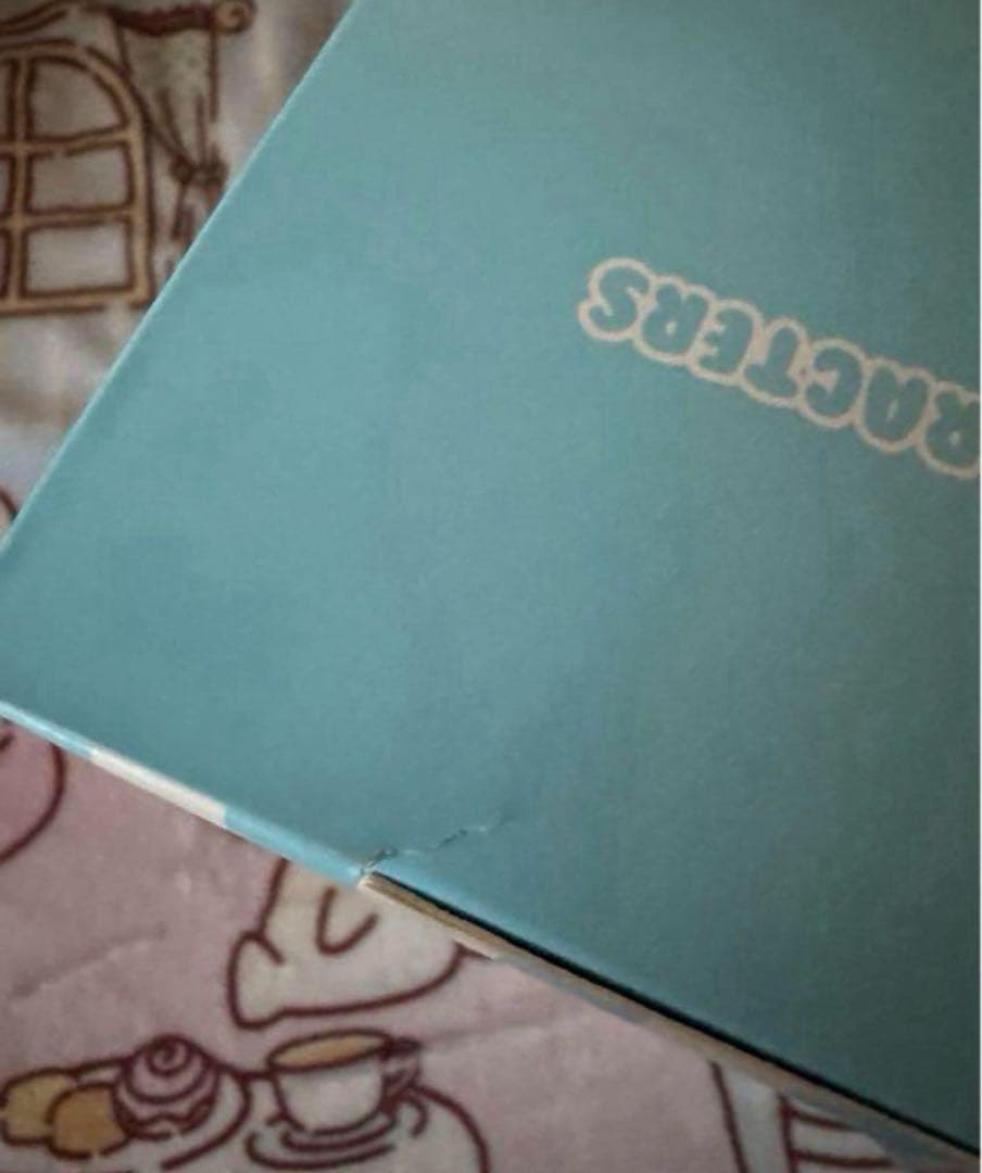 ハローキティ　サンリオ RAZER ゲーミングヘッドセット　ヘッドホン　新品