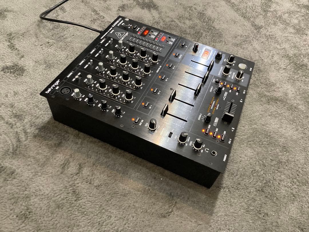 Behringer DJミキサー DJX900USB