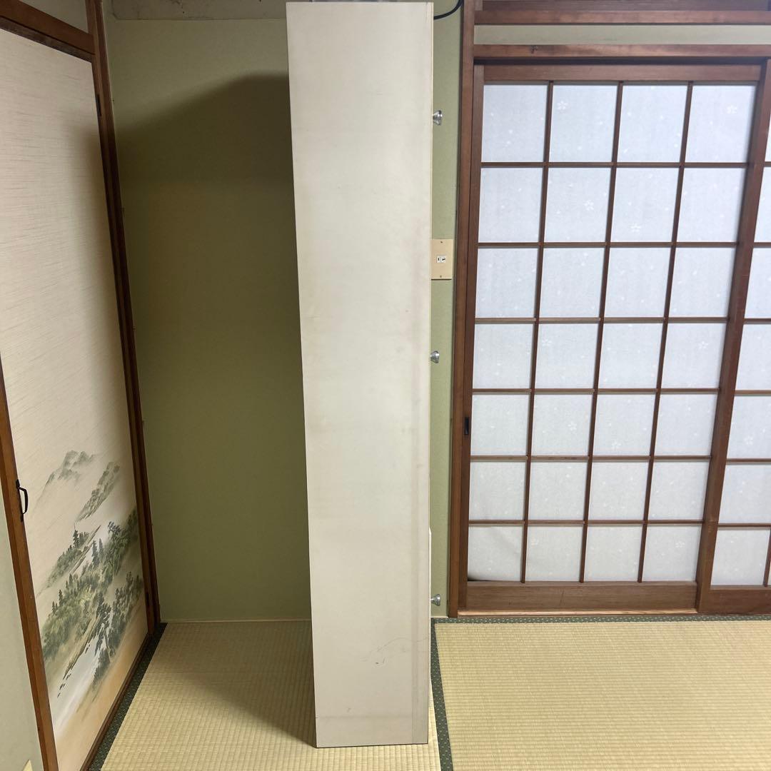 アイボリー キャビネット 透明ガラス扉付き