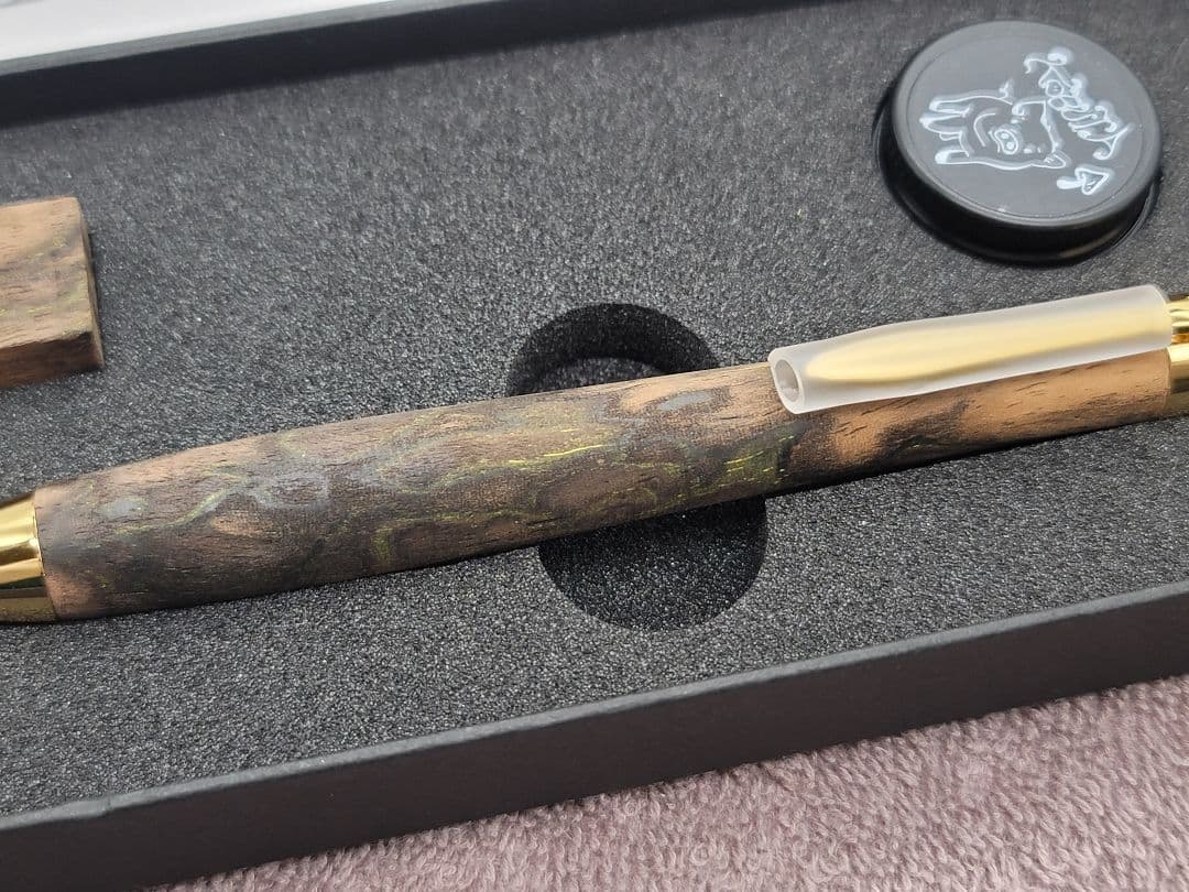 新品　こぶた工房　黒柿孔雀杢　極上　シャープペンシル0.5ミリ