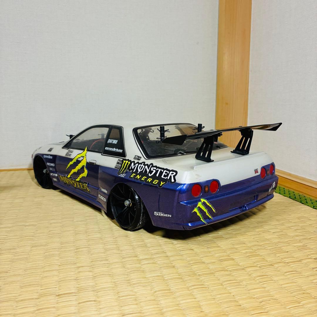 【このまま使用可】ラジコン ドリフト　R32 スカイライン シャーシ フルセット