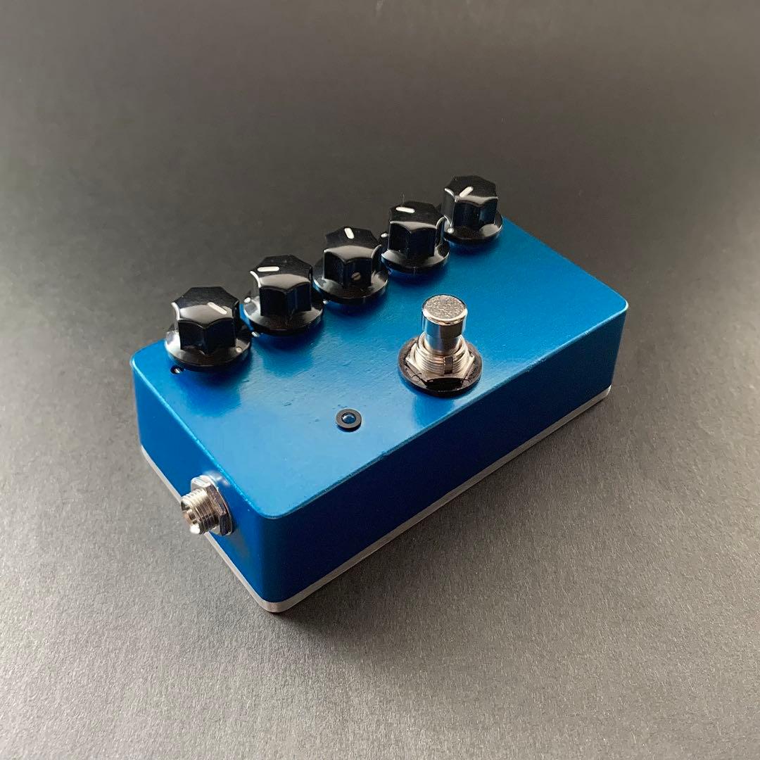 Fuzz Factory clone...メタリックブルー