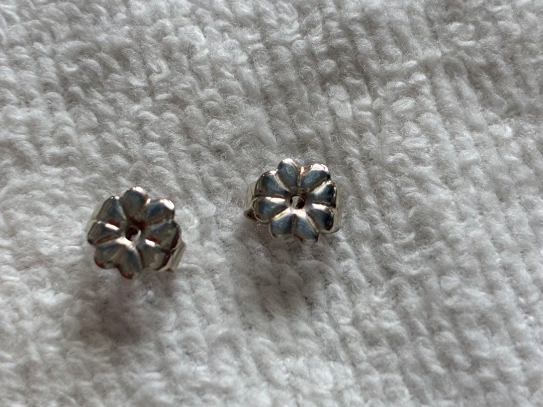 Tiffany & Co. クロスデザインピアス