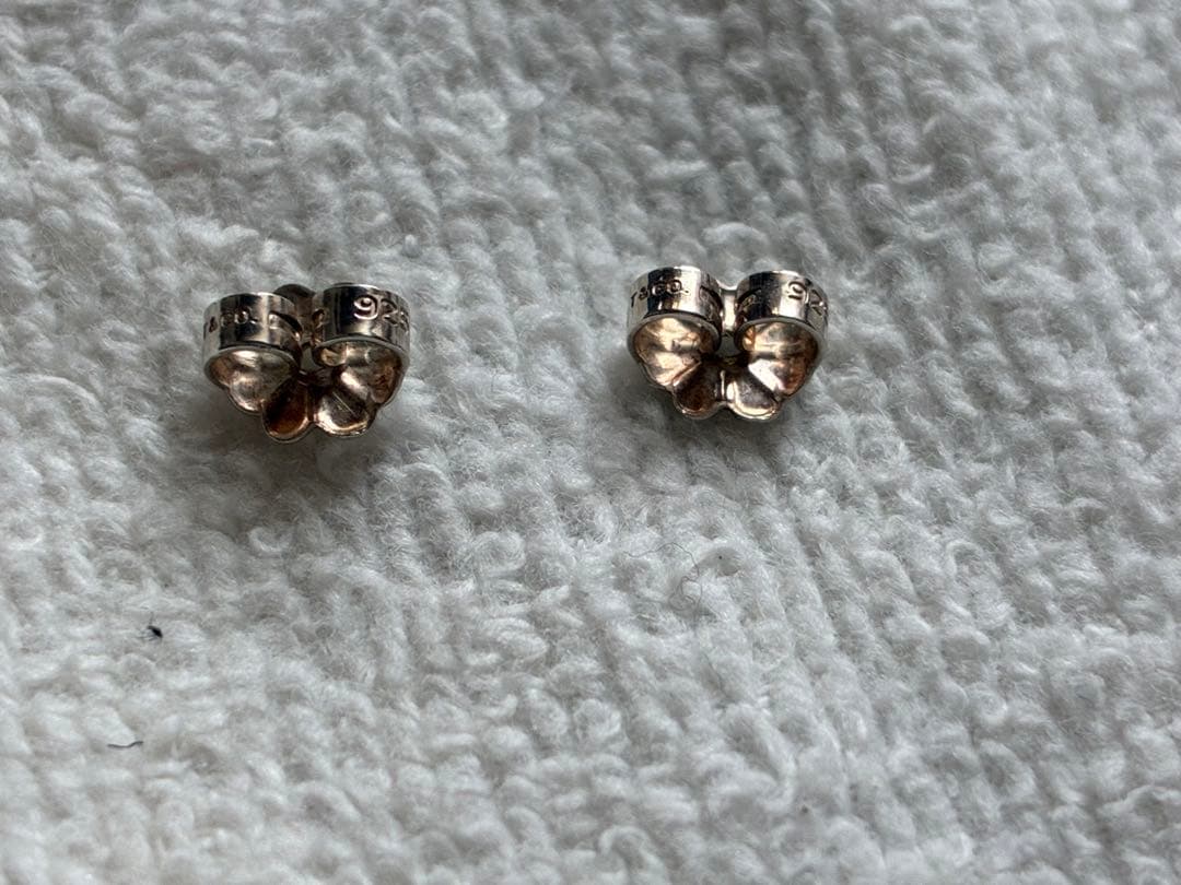 Tiffany & Co. クロスデザインピアス