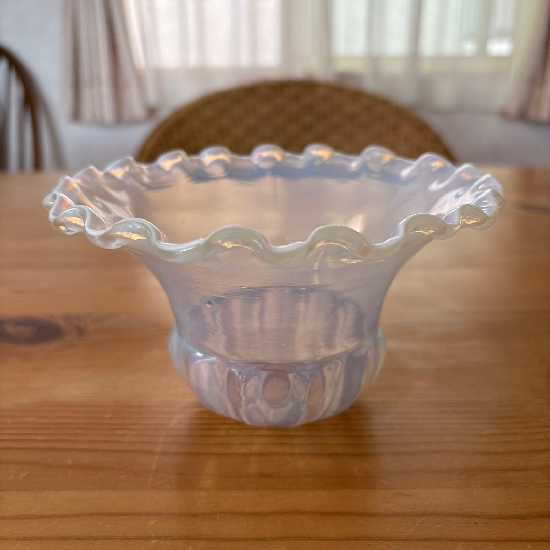 フランスアンティーク　オパールセント　ランプシェード