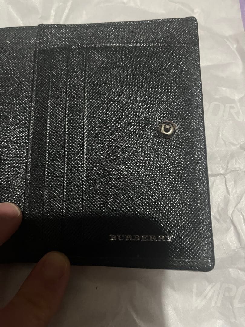 【美品】BURBERRY バーバリー　ブラック二つ折り財布