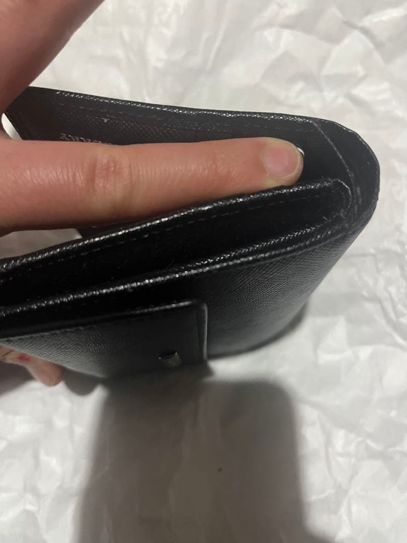 【美品】BURBERRY バーバリー　ブラック二つ折り財布