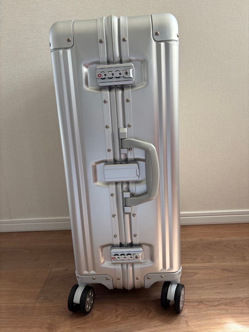 Mercedes-Benz メルセデス・ベンツ スーツケース 65L