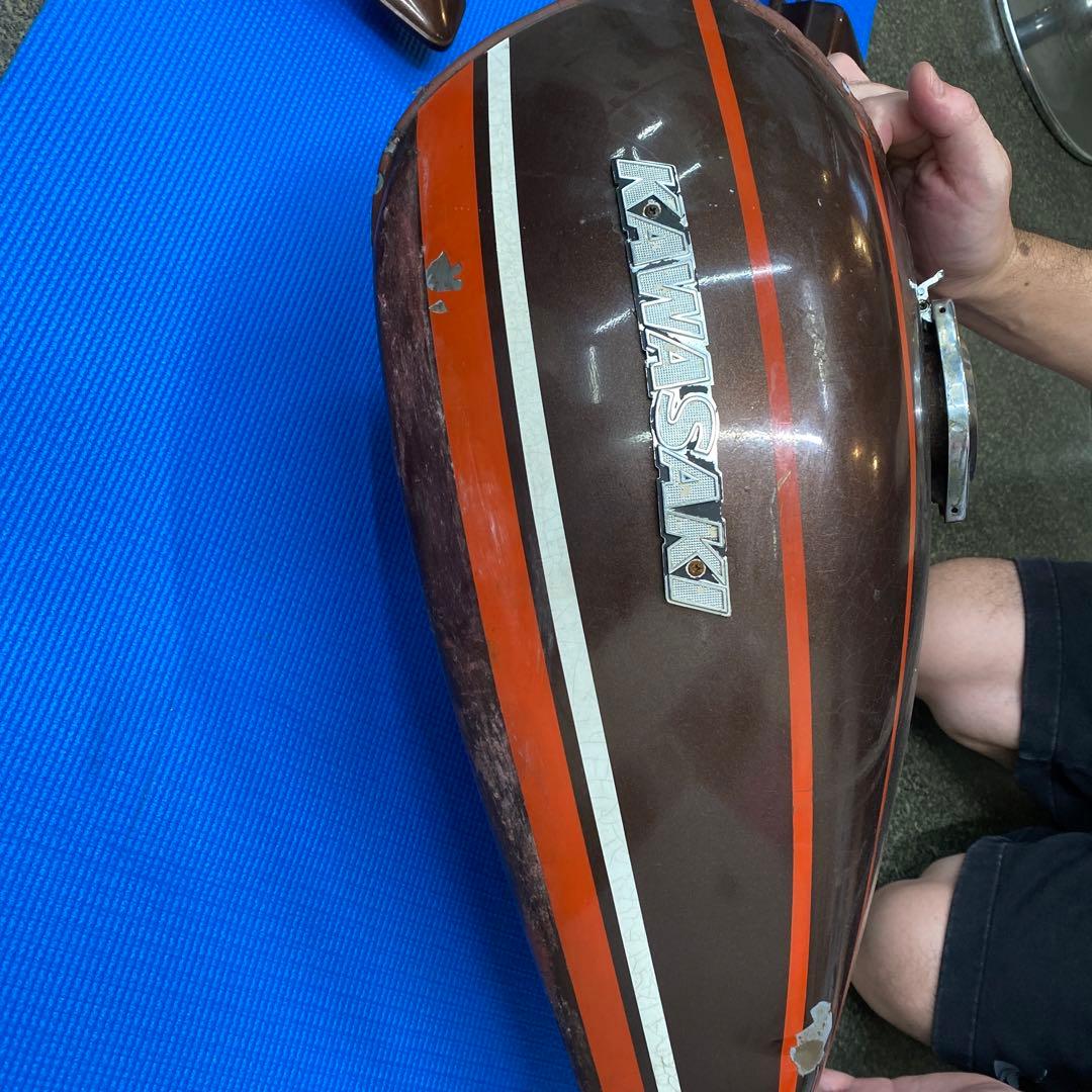 z1.z2.kz. エビ　オレンジタイガー.純正. 当時物　外装一式