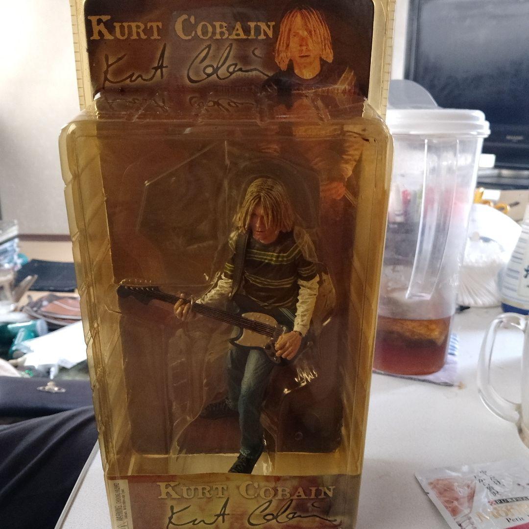 カート・コバーンフィギュア