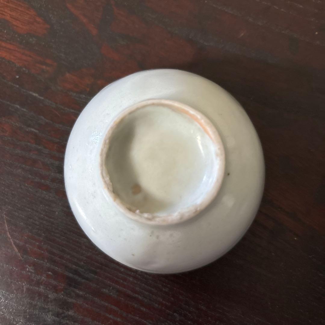 李朝盃　白磁　堅手　ぐい呑み　骨董　アンティーク.古美術.骨董.酒器.韓国骨董.