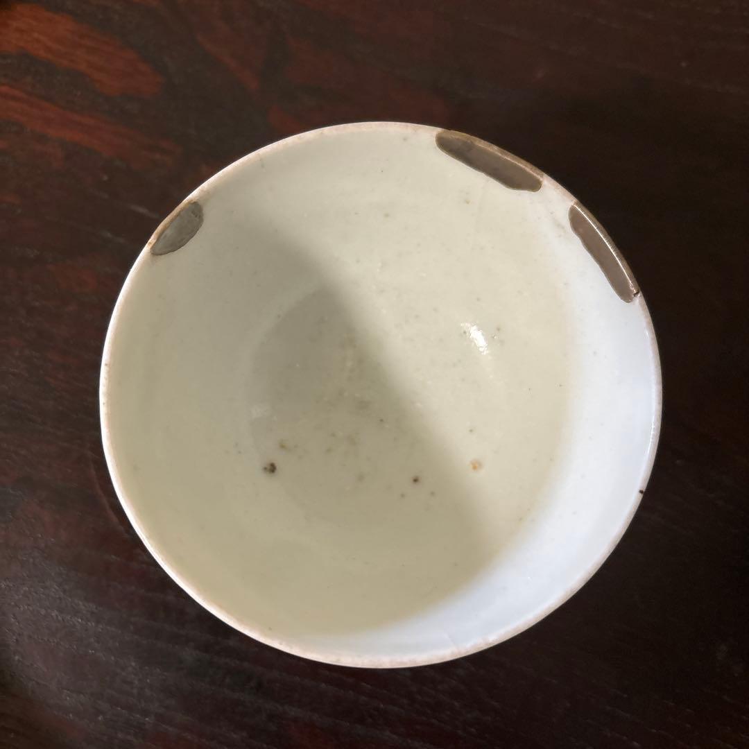 李朝盃　白磁　堅手　ぐい呑み　骨董　アンティーク.古美術.骨董.酒器.韓国骨董.