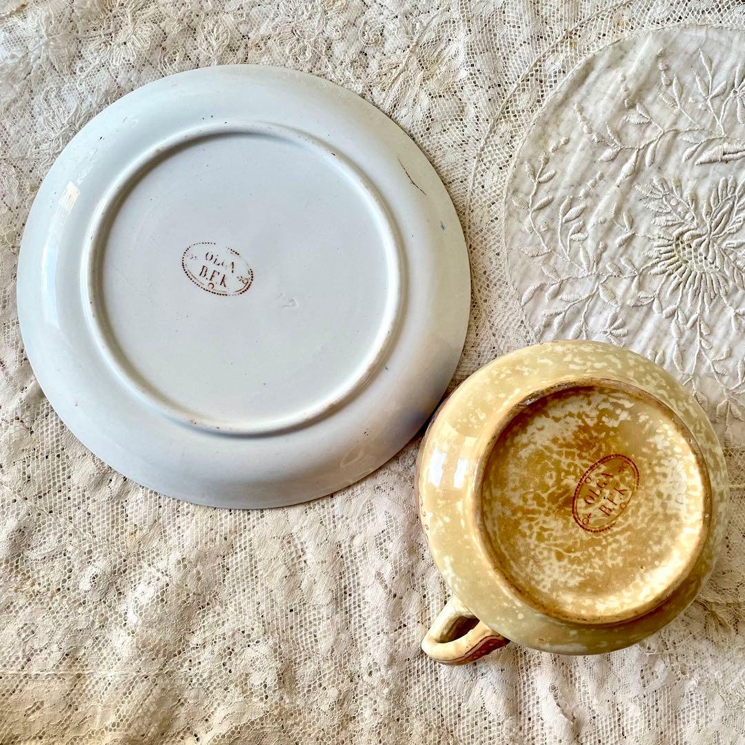 新春アンティーク福袋⑤カップ&ソーサー&タイル2枚&グラス2客&リスのオブジェ