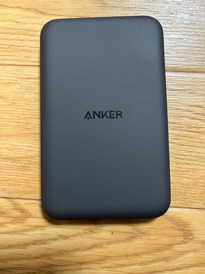 スマホアクセサリー Anker633 Magnetic Wireless Charger MagGo