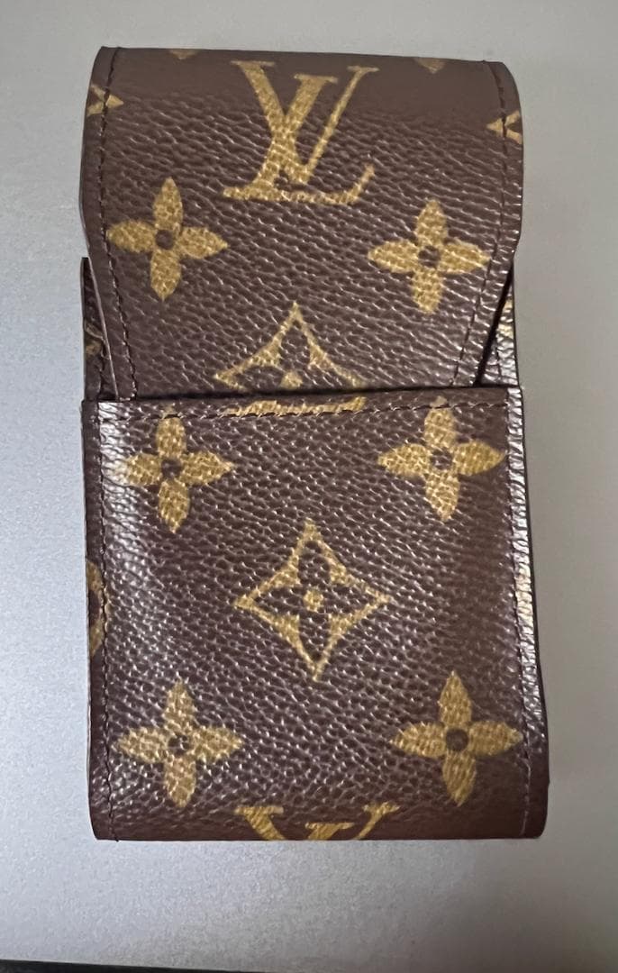 LOUIS VUITTON ルイヴィトン モノグラム　シガレットケース