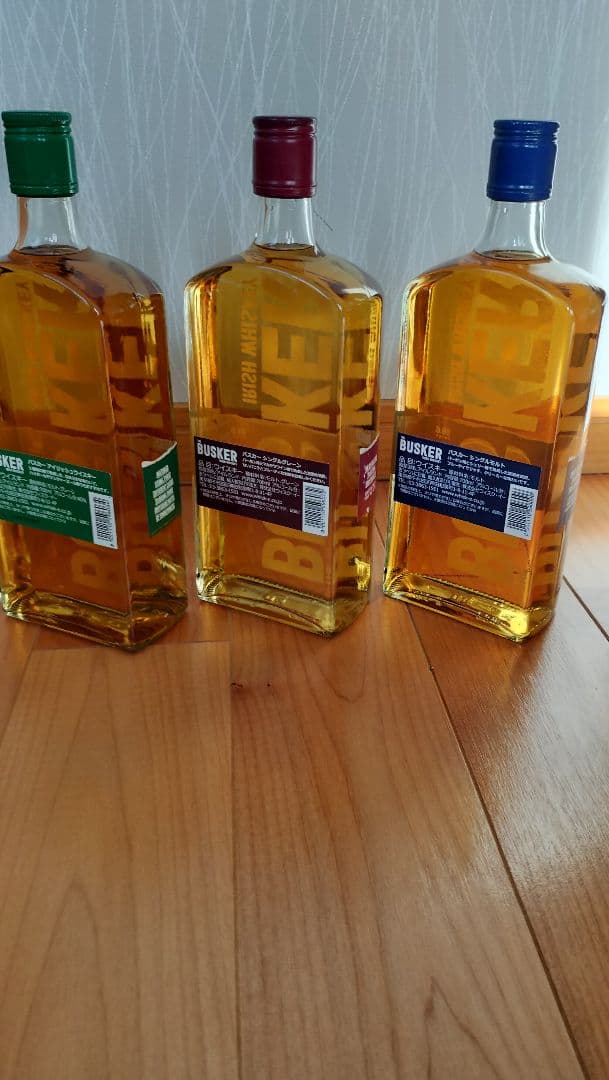 BUSKER アイリッシュウイスキー 3本セット　　　　(旧ラベル)