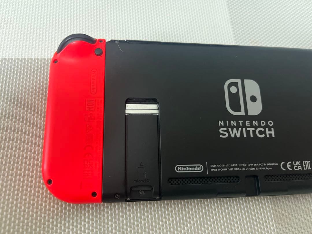 手*ガ様 Nintendo Switch 本体 青/赤