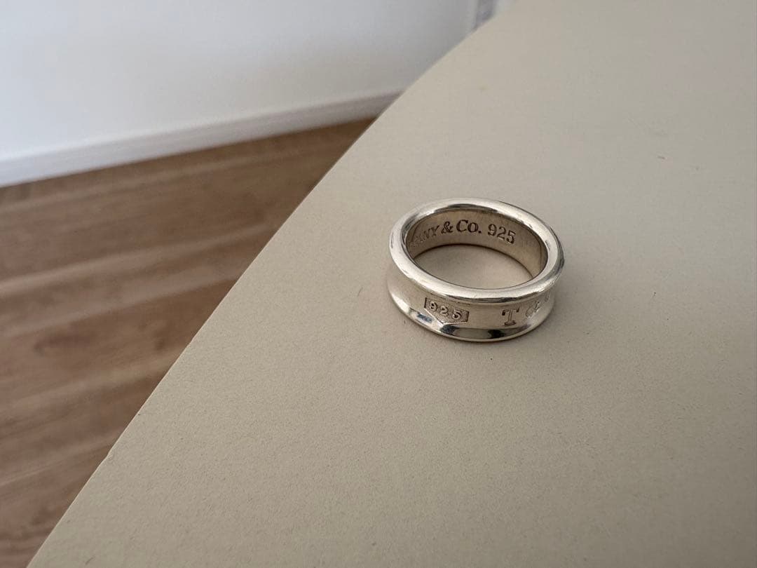 Tiffany & Co. 1997年製　内径16ミリ