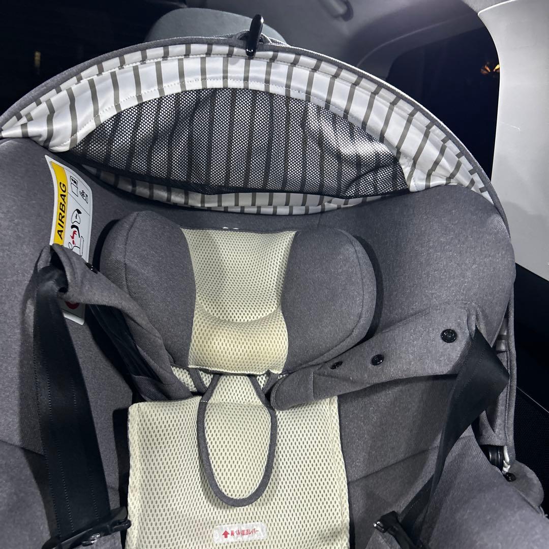 ISOFIX 360 回転エールべべ クルット5i プレミアム　グレーラテ