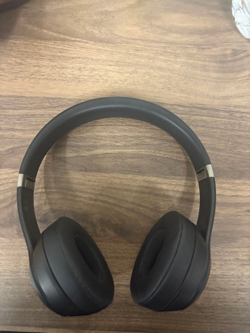 【極美品‼️】緊急値下げ‼️Beats Solo 4 ワイヤレスヘッドホン