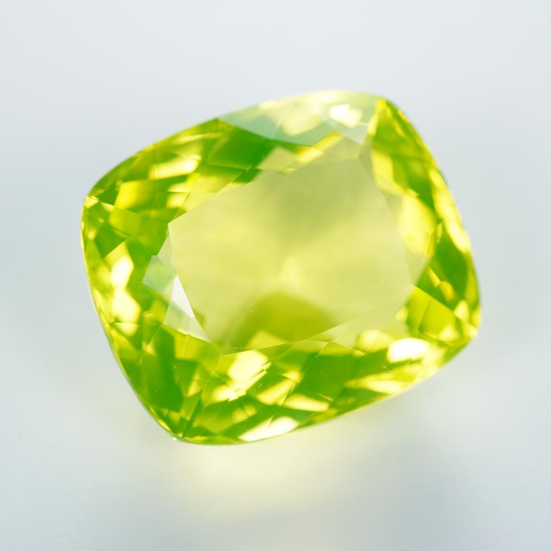 ウランガラス　大粒　ルース　チェコ製