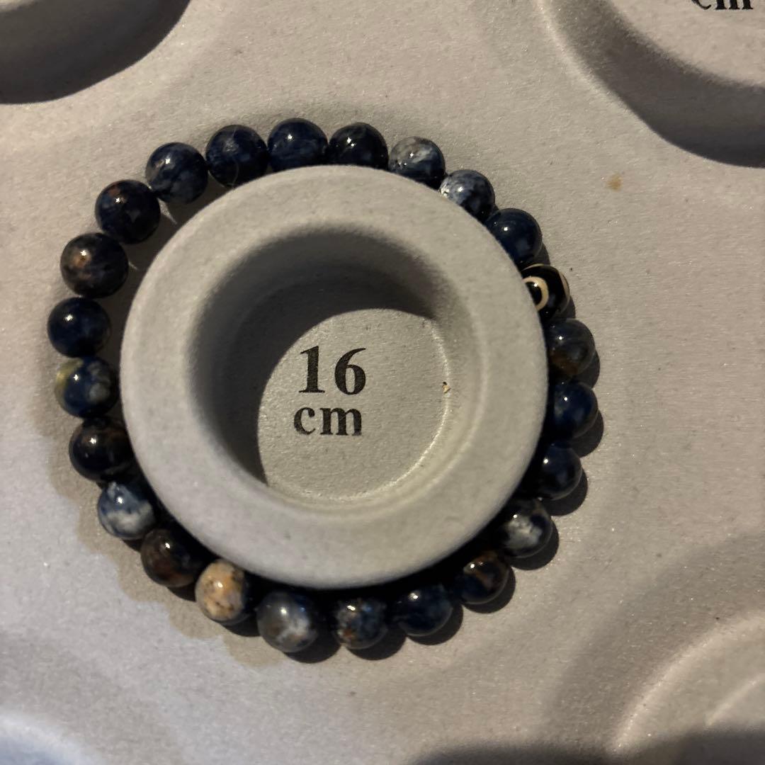 三眼天珠とカイヤナイトたん！ズーンとくる！すごい組み合わせ！