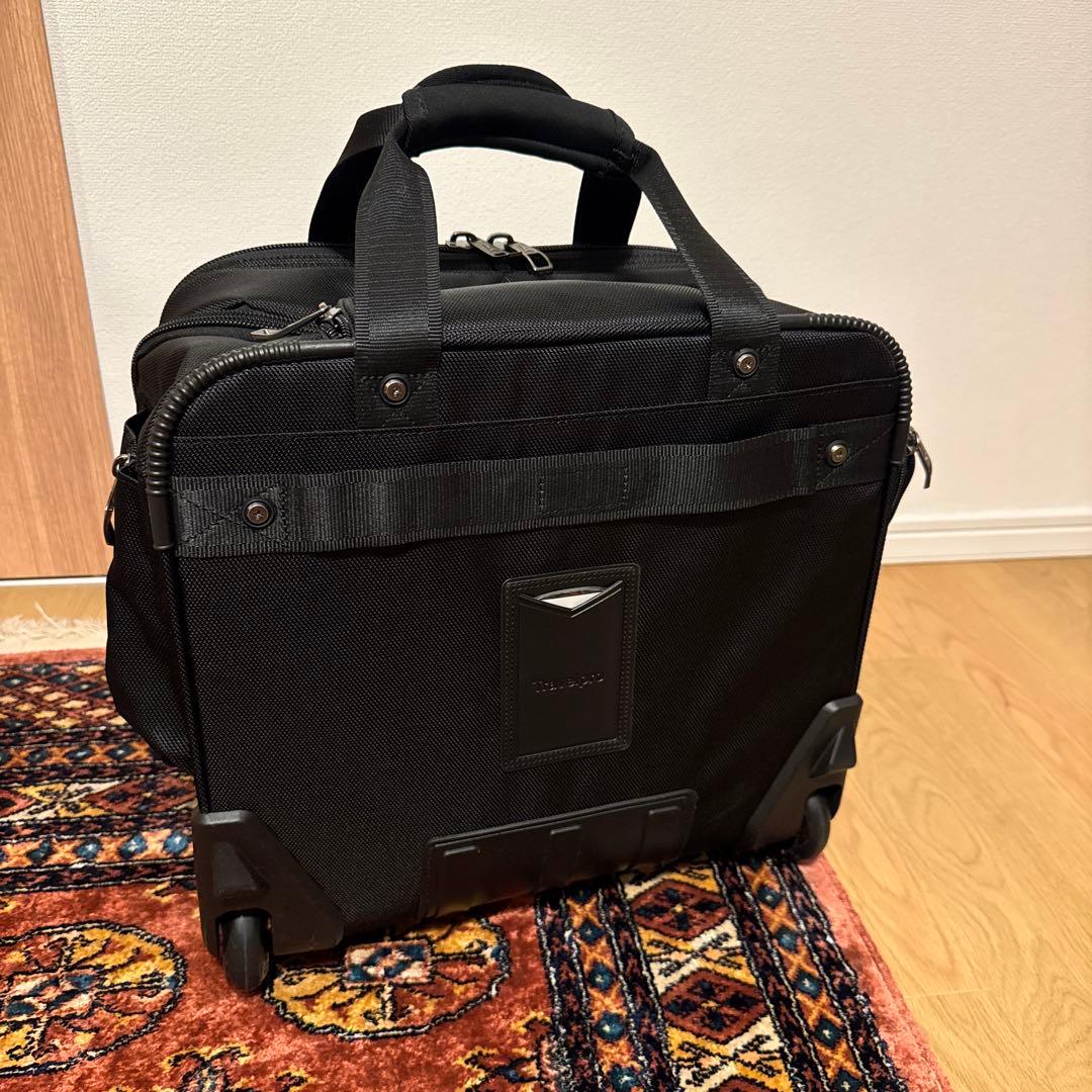 新品Travelpro FlightCrew5 Horizontal