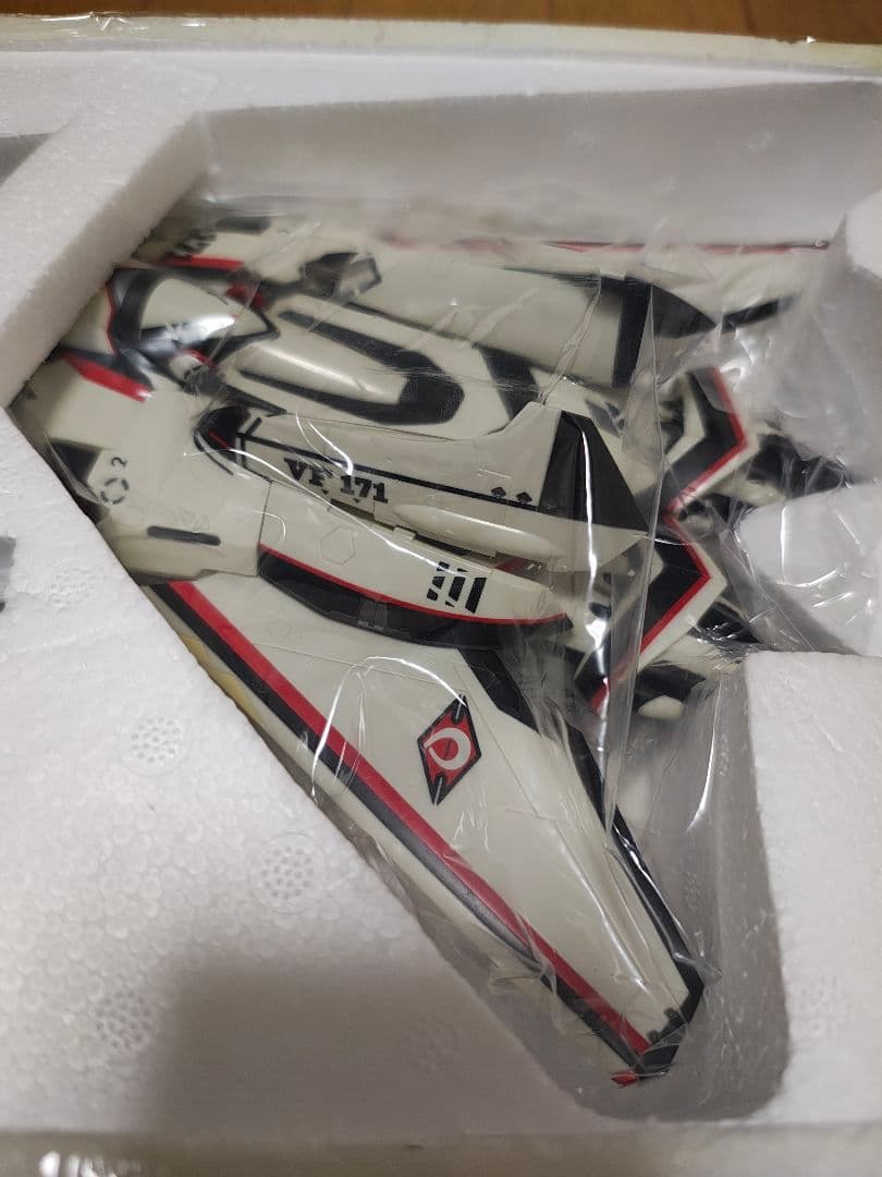 DX超合金 VF-171EX ナイトメアプラス + アーマードパーツ アルト機