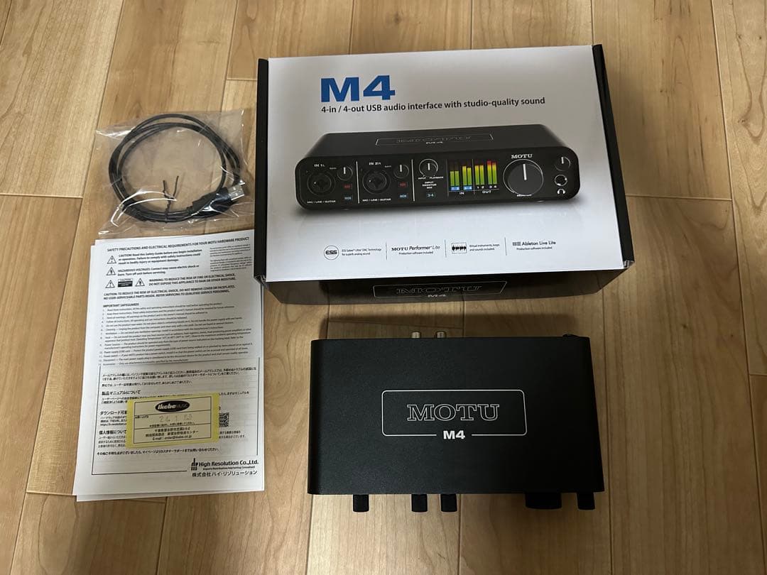 MOTU M4 4x4 USBオーディオインターフェイス　保証書付