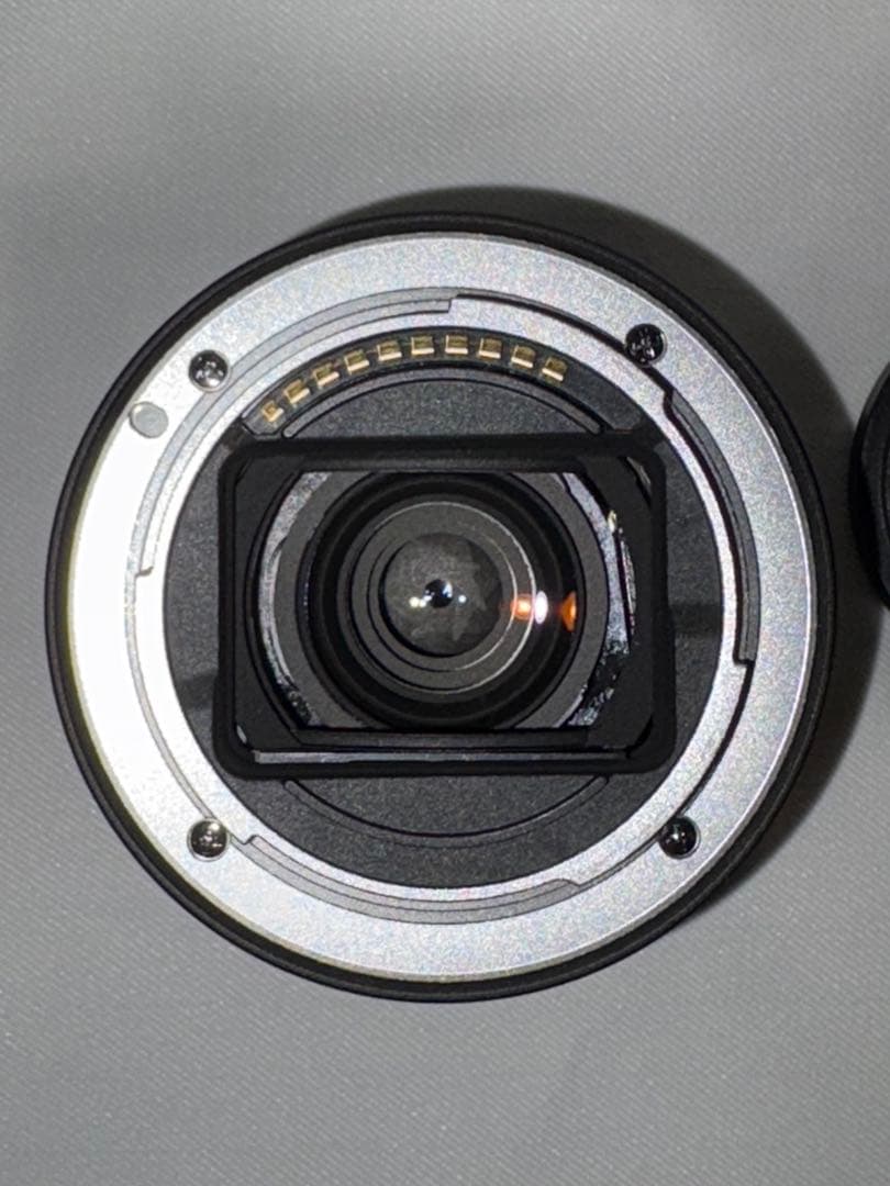 SONY FE 28-60mm f/4-5.6 ズームレンズ