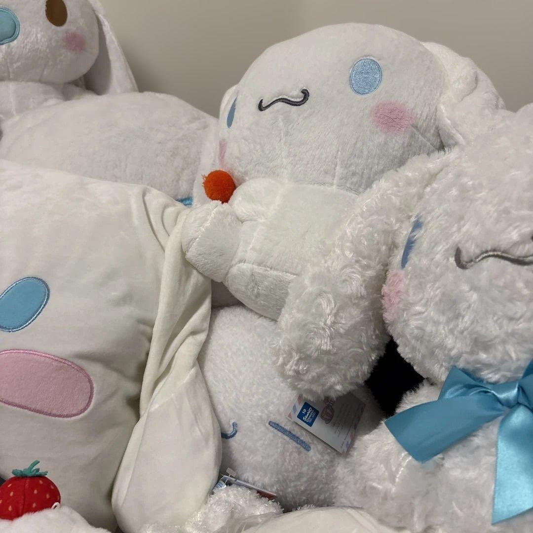 160サイズぱんぱん　大量　シナモンロール　ぬいぐるみ　グッズ　まとめ売り