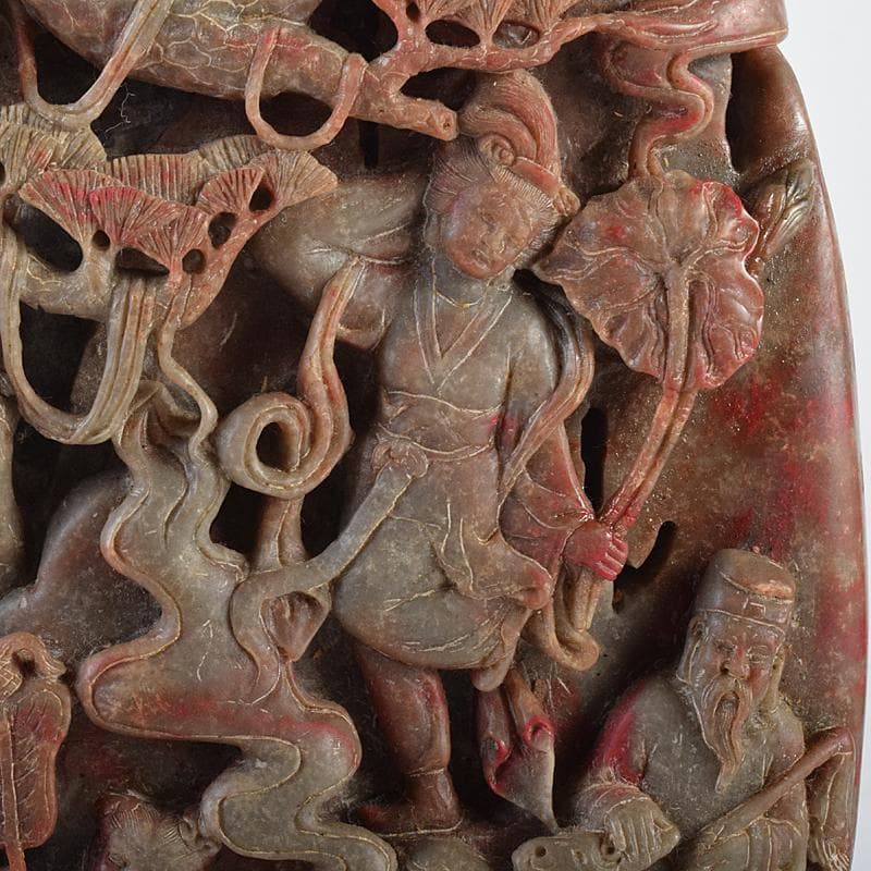 中国　玉石彫刻　鶏血石　山水人物刻　床飾　置物　唐木台付　F　R7719B