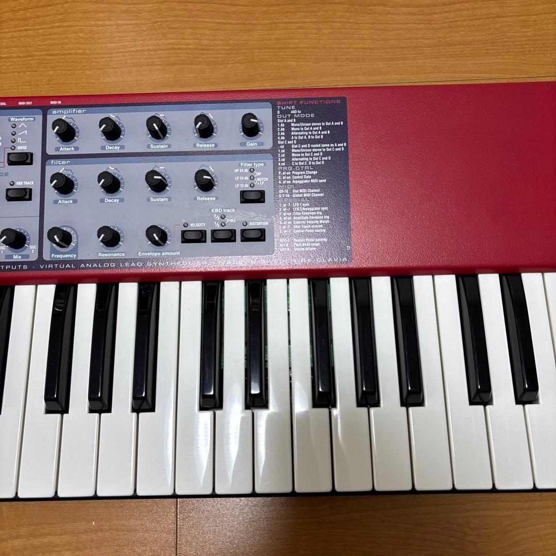【ケース付】Nord Lead 2x アナログシンセサイザー 49鍵