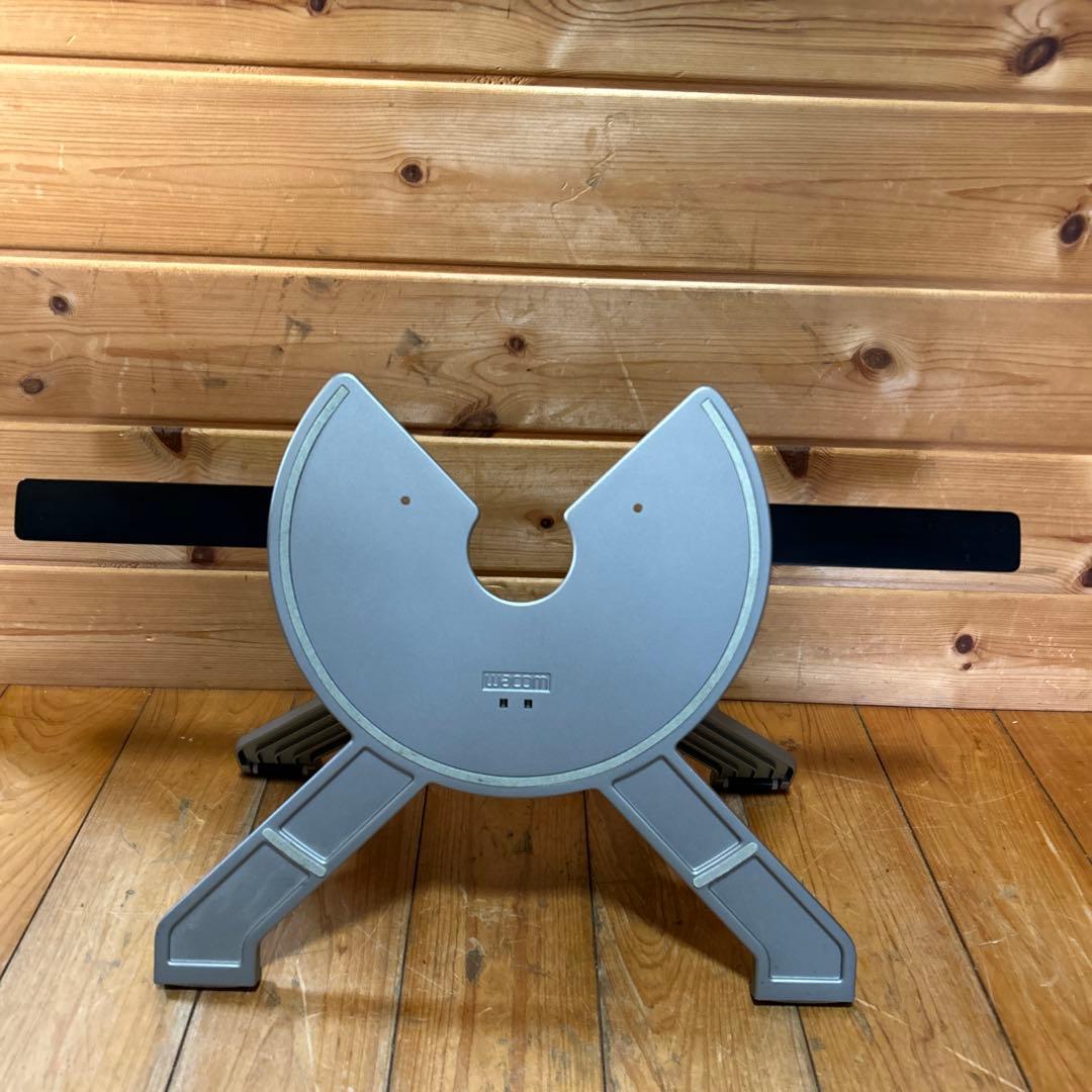 Wacom Cintiq 22HD DTK-2200/K 本体