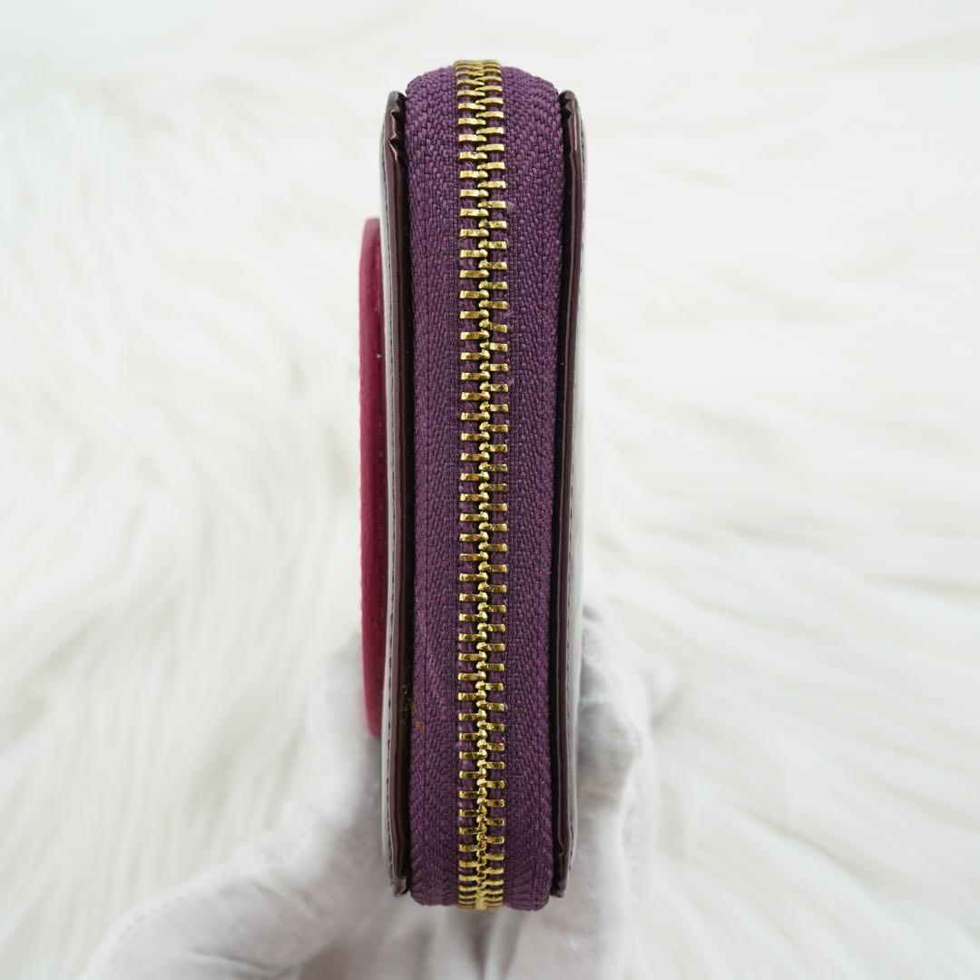 新品未使用品　箱付き　TORY BURCH トリーバーチ　折り財布　パープル