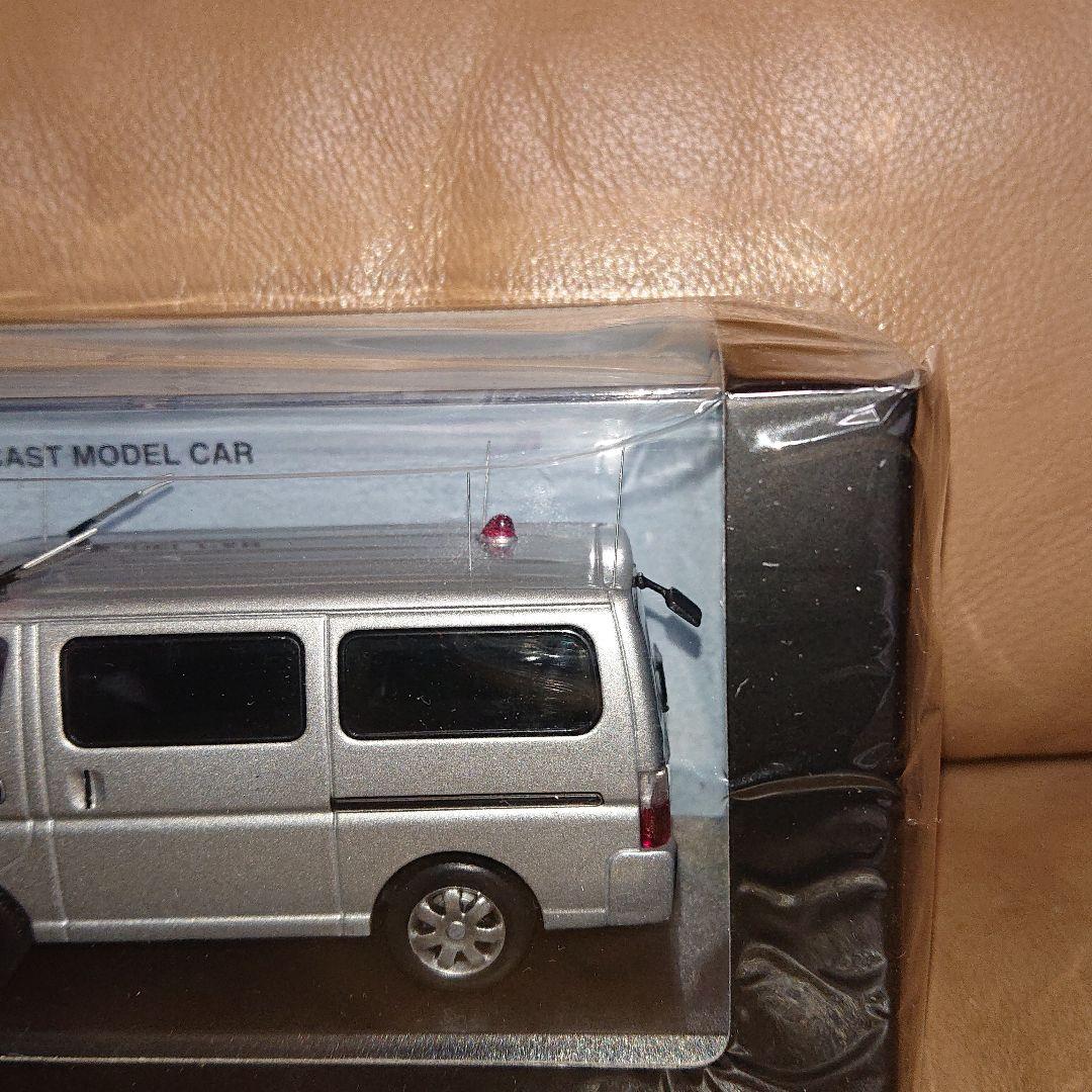 レイズ ヒコセブン 日産 キャラバン(E25) 2012 警察本部警備部無線車両