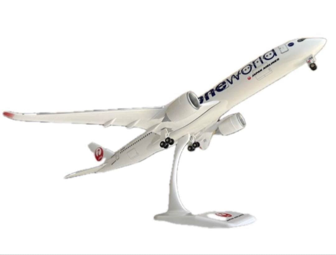 セール中JALone world特別塗装機エアバス350-900 希少モデル