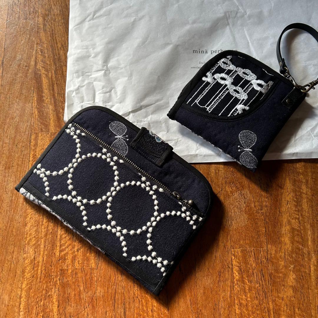 ミナペルホネン　通帳ケース　専用