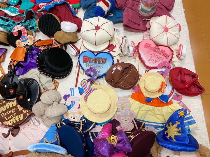 値下【まとめ売】ダッフィー シェリーメイ ジェラトーニ ぬいぐるみ コスチューム