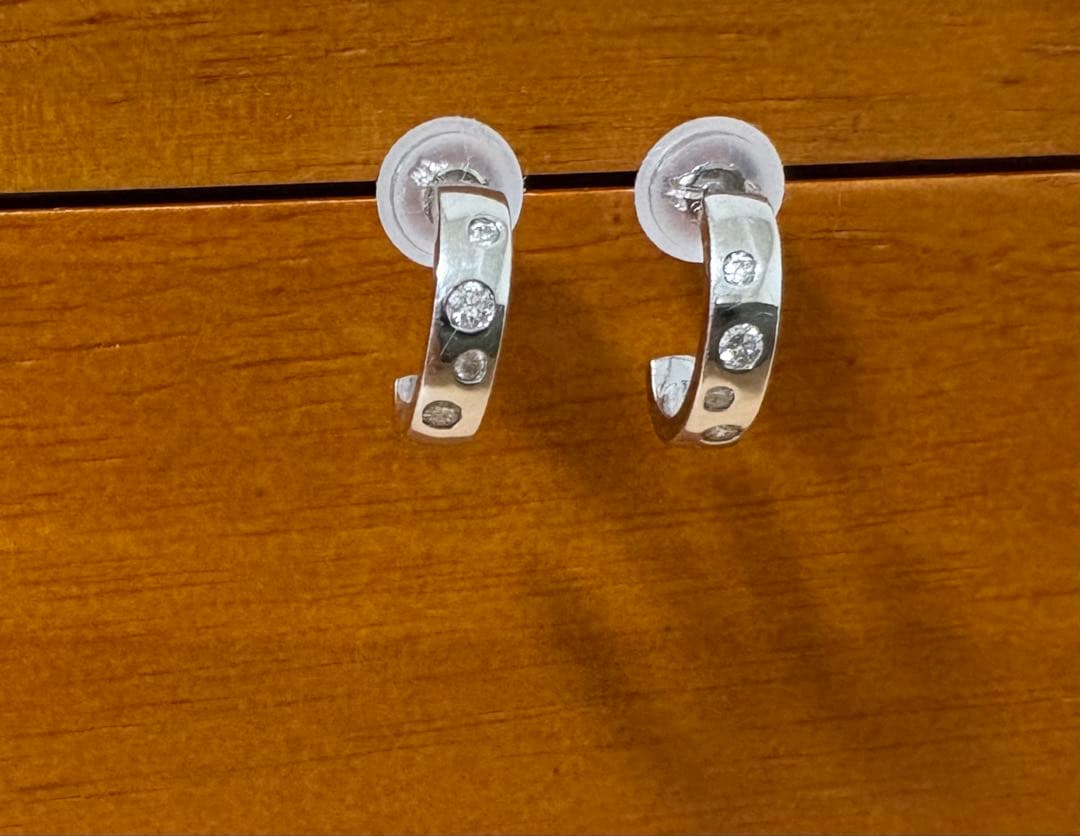 極美品 TSUTSUMI ジュエリーツツミ プラチナダイヤモンドピアス