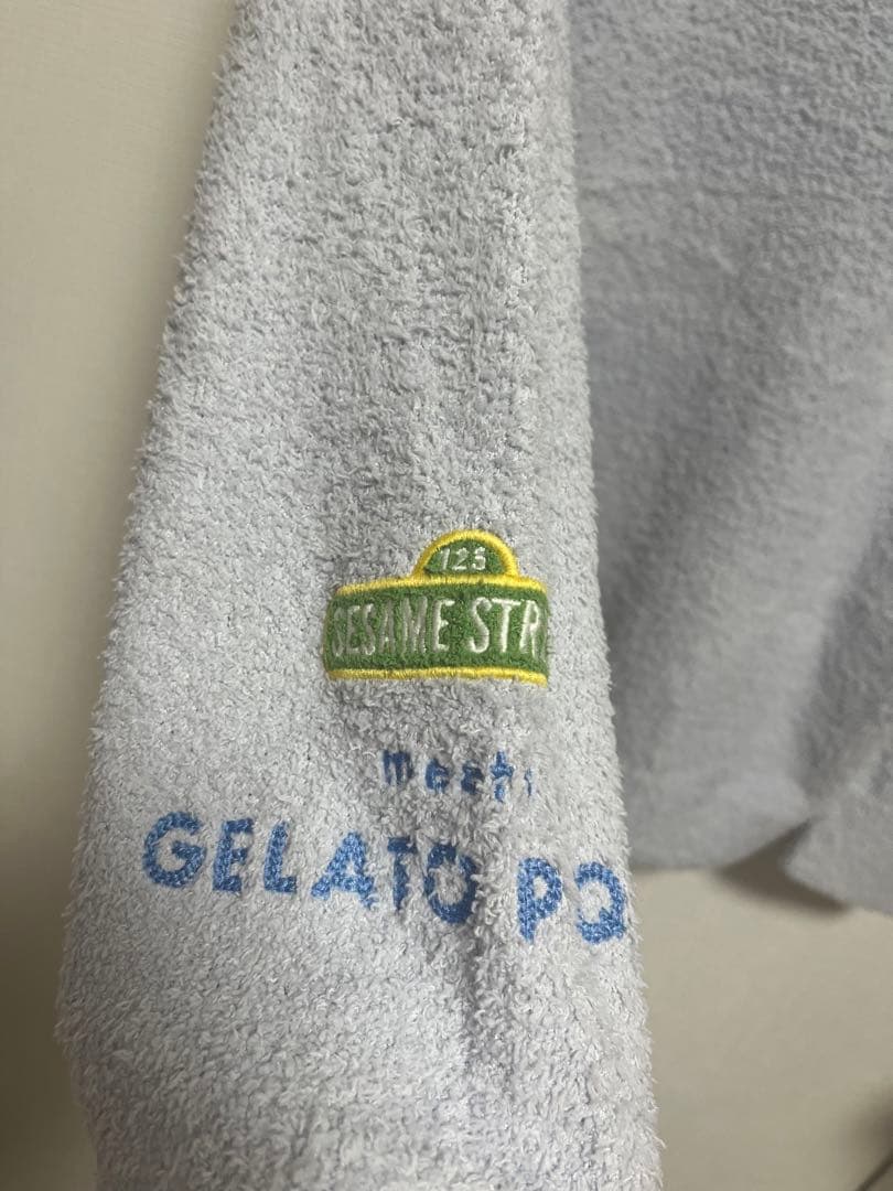 新品 gelato pique【セサミストリート】プルオーバー&パンツセット