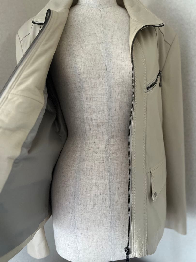 定価30万【イタリア製】新品☆鹿皮ライダースジャケット☆Lサイズ